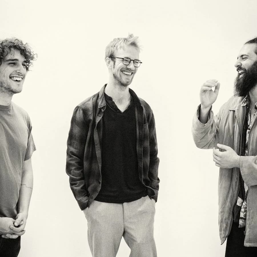 Sylvain Debaisieux Trio + Simon Groppe and Lynn Cassiers