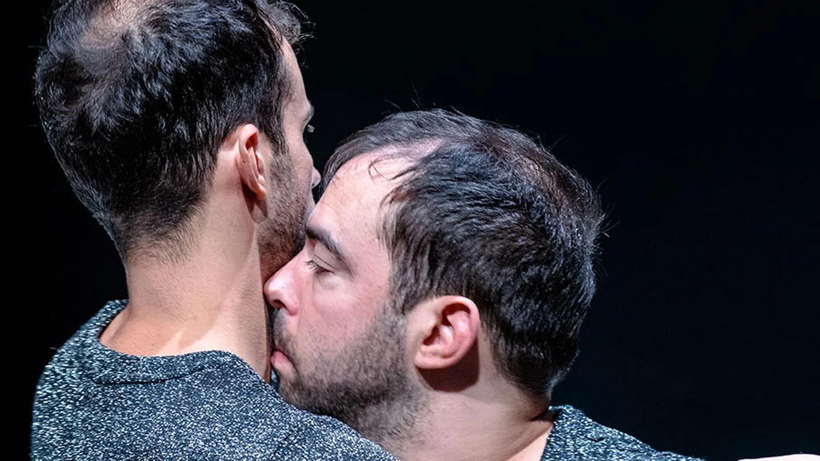 Une tentative presque comme une autre • Clément Papachristou Guillaume Papachristou
