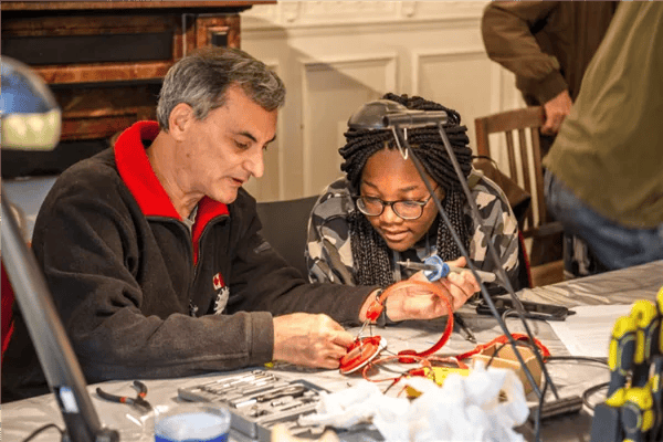 Repair Café 06.12