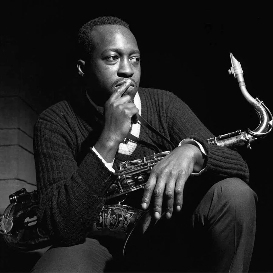 Nostalgia In Grand Place : Bart Defoort Plays Hank Mobley