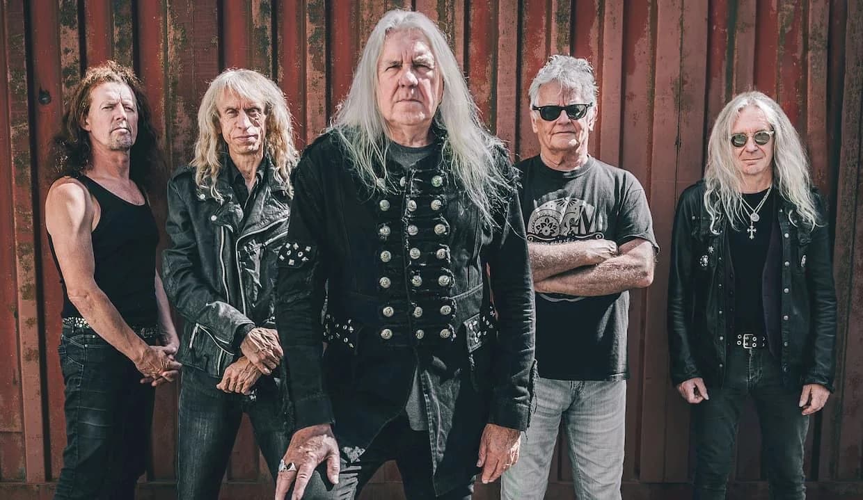 Saxon