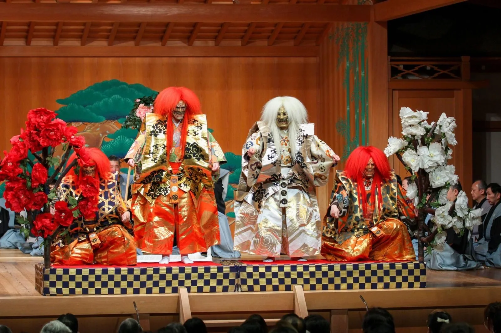 Kanze Noh Theater. Hagoromo, Kaki Yamabushi, Shakkyo