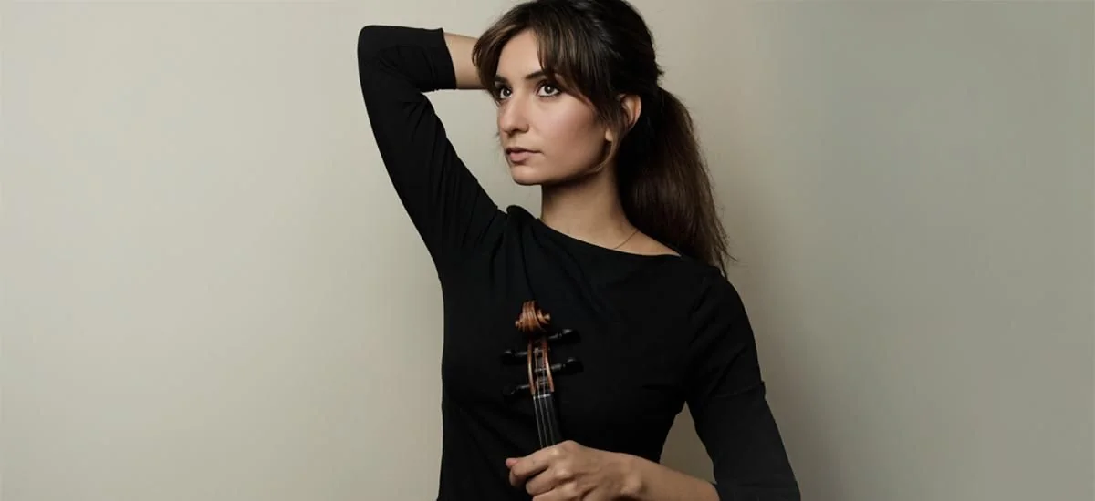 Ava Bahari - ECHO Rising Star