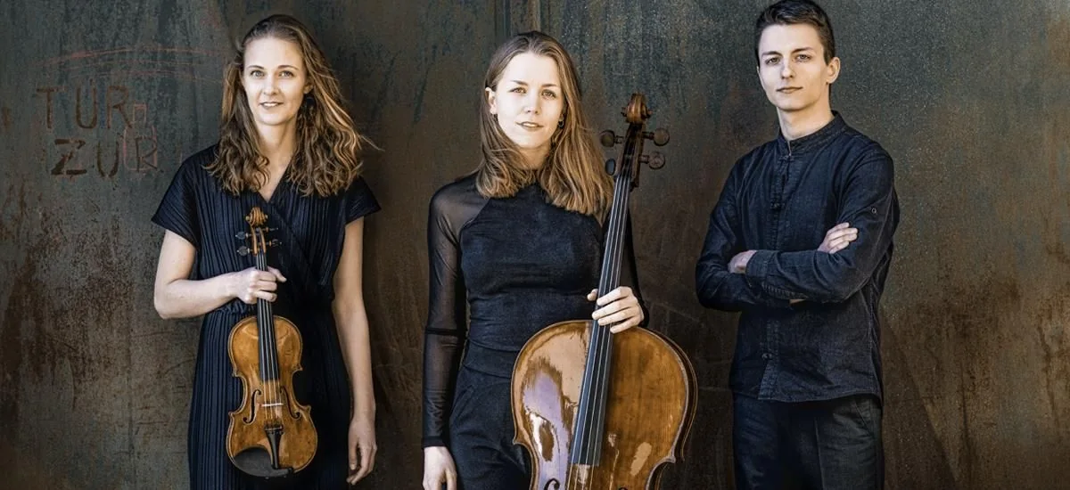 Amelio Trio - ECHO Rising Star