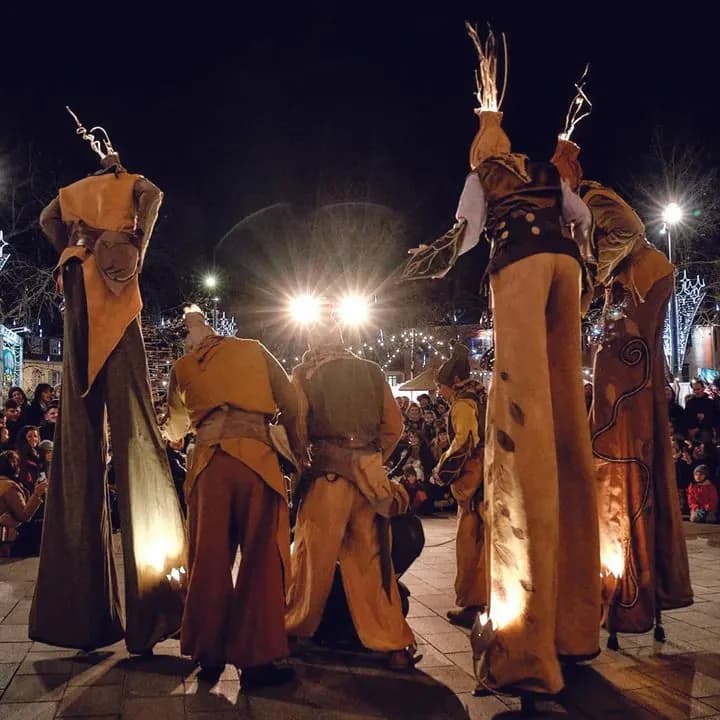 The Elves Take to the Streets