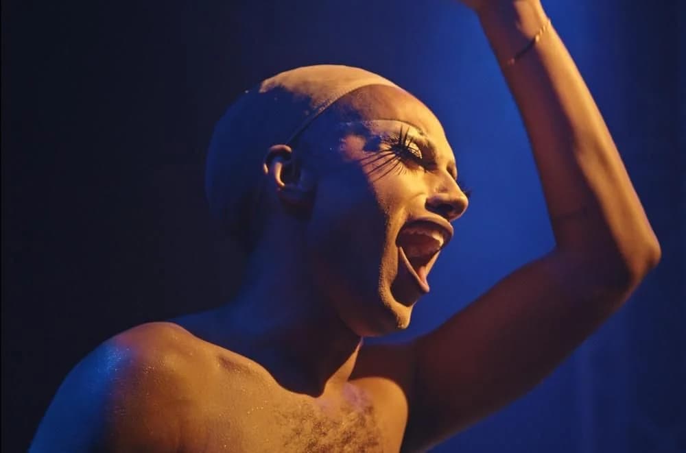 HABIBI, CHANSON POUR MES AMI·E·S + GOLDEN MIRROR