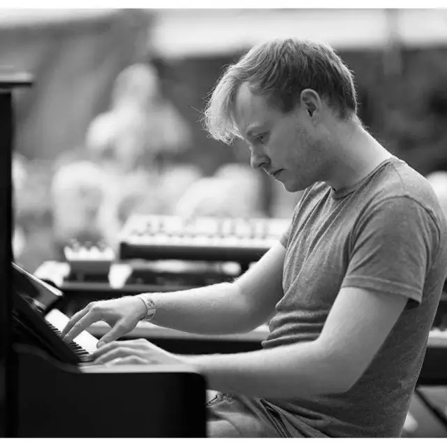 Key Time : Wouter Van den Broeck