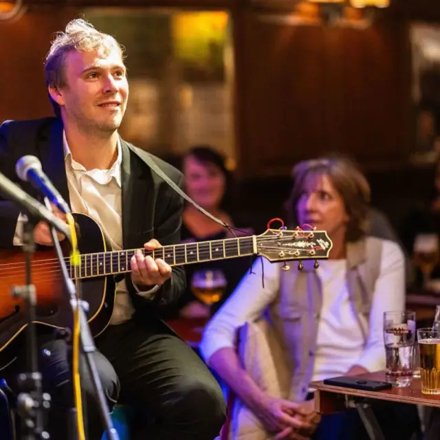 SPECIAL LATE SWING SESSION WITH GUILLAUME GILLAIN