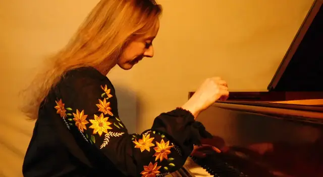 Constance Cunha «Traversées » un voyage pianistique à travers les émotions humaines