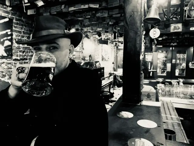 Bizon Blues Jam (Hosted by James Hollerin' King)