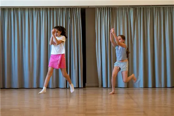 Expressieve dans 8-9 jaar